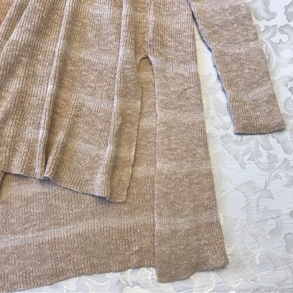 FREE PEOPLE, size L, striped tan & cream knit oversized tunic - Picture 9 of 9